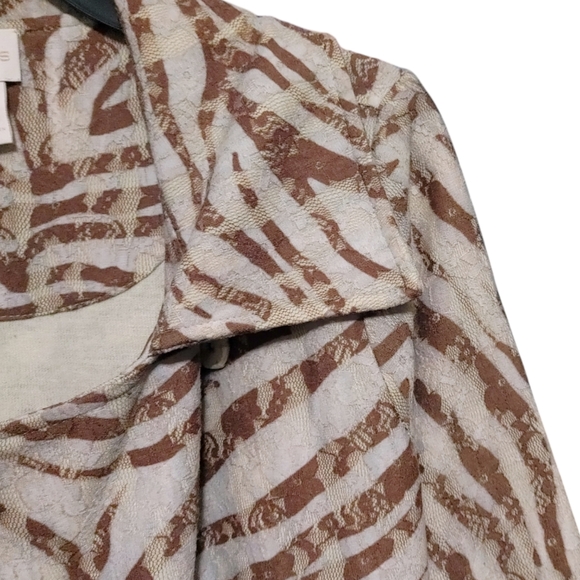 Chico's Brown Zebra Striped Wide Collar Short Jacket Women's Size 2 - Large - Picture 6 of 9